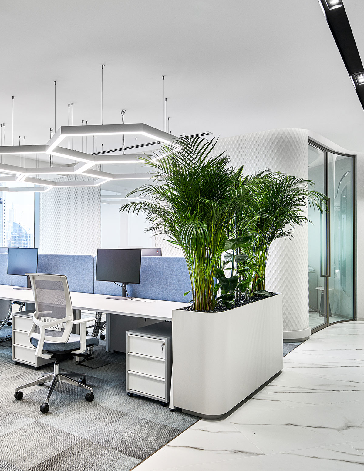 INBUSINESS/ILC - OFFICE FITOUT
